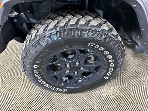 Used 2023 Jeep Wrangler Unlimited w/ Convenience Group image 9