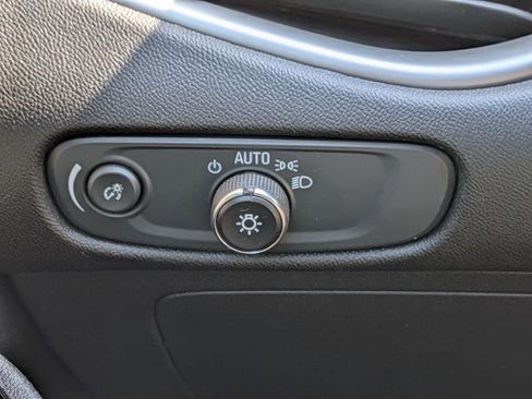 Used 2024 Chevrolet Malibu LT FWD image 16