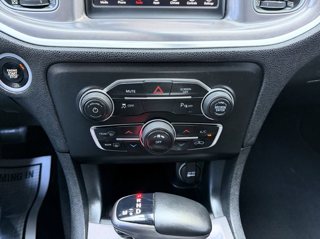 Used 2019 Dodge Charger SXT w/ Leather Interior Group RWD image 22