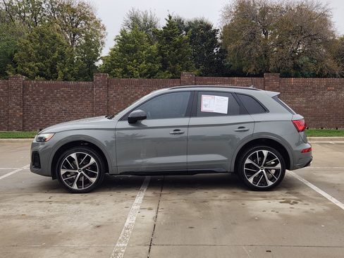 Used 2022 Audi SQ5 Premium Plus w/ Premium Plus Package image 5