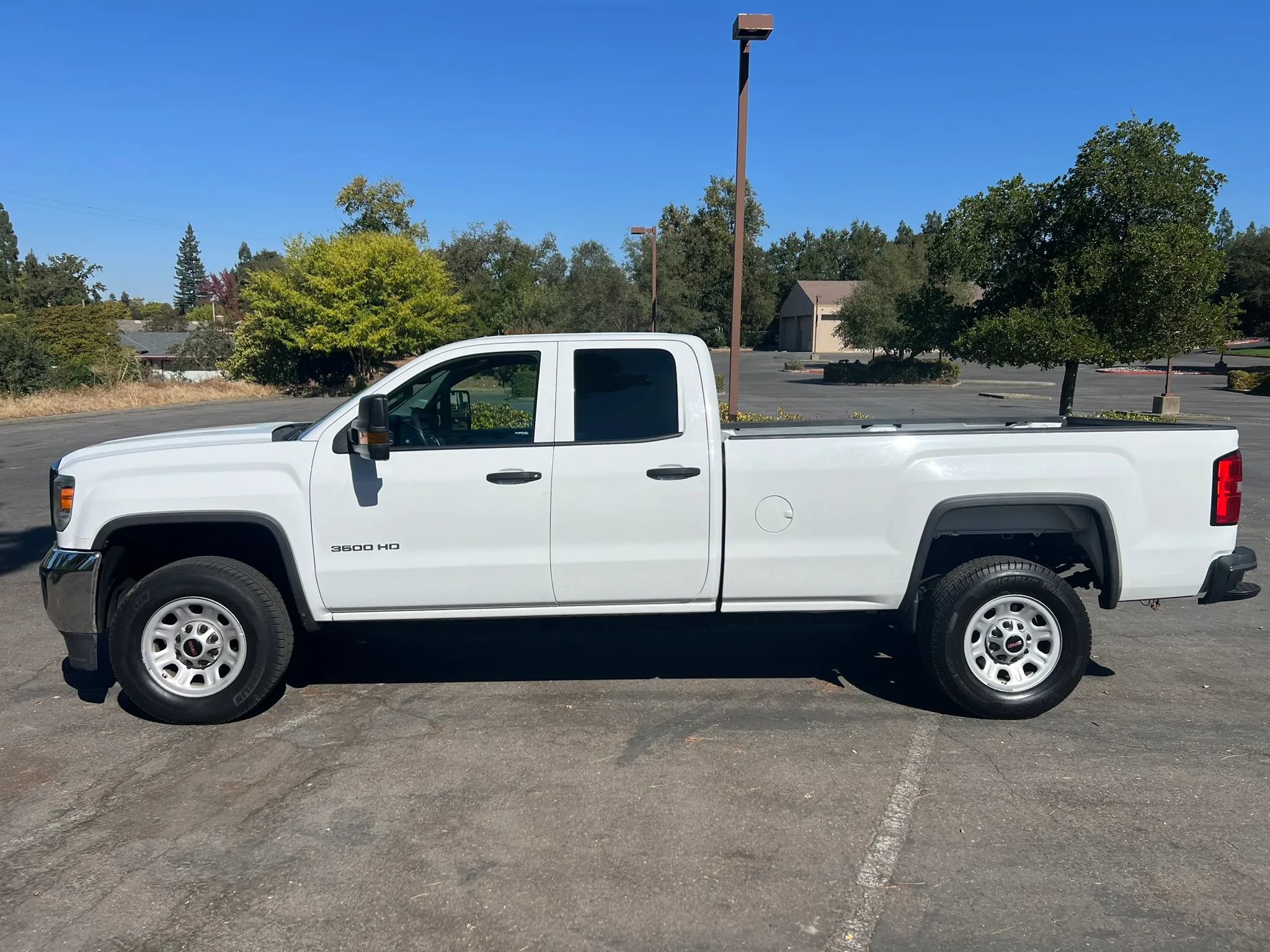 Used 2015 GMC Sierra 3500 2WD Double Cab image 6