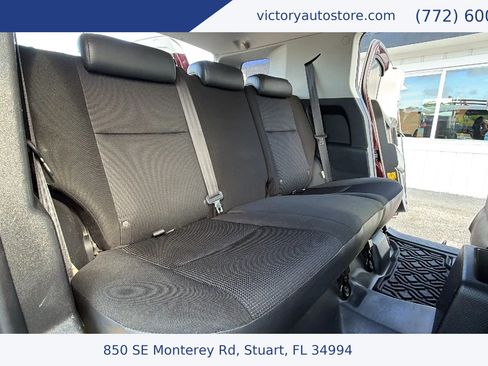 Used 2007 Toyota FJ Cruiser 4WD image 21