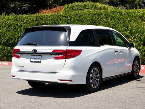 Used 2024 Honda Odyssey EX-L image 8