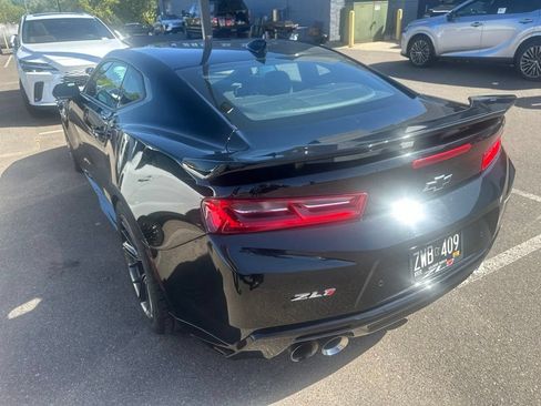 Used 2017 Chevrolet Camaro ZL1 RWD image 9