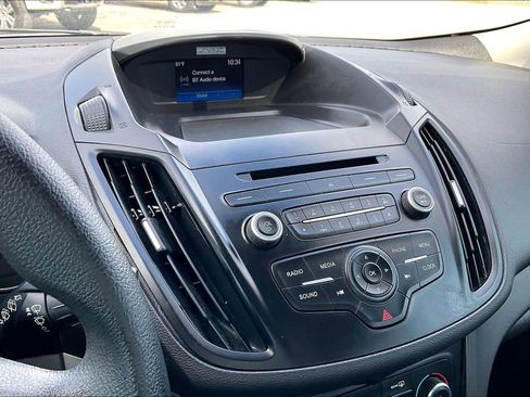 Used 2017 Ford Escape S image 26