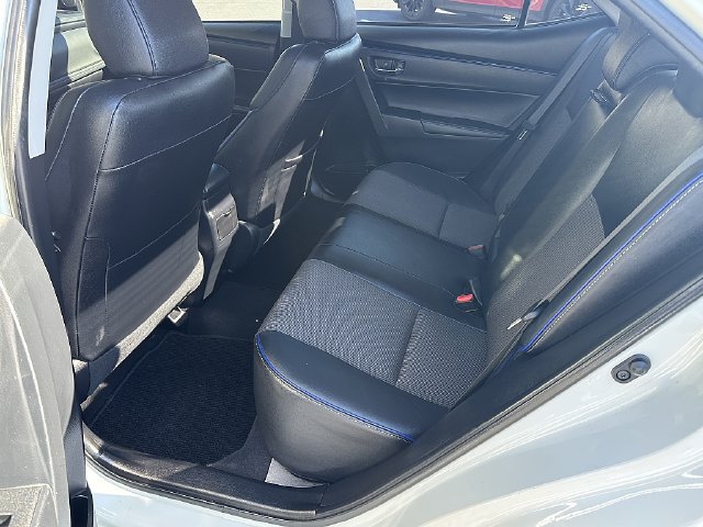 Used 2017 Toyota Corolla SE w/ Carpet Mat Package (TMS) FWD image 18