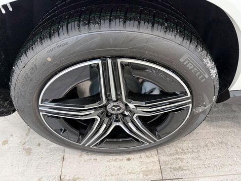 New 2026 Mercedes-Benz GLE 450 GLE 450 image 3