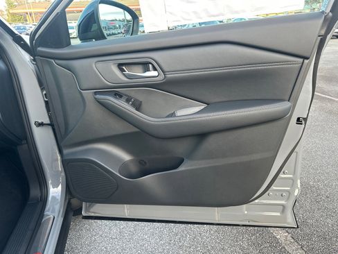 New 2026 Nissan Rogue SV image 14