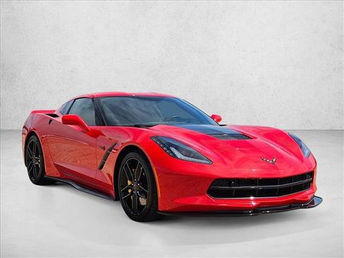 Used 2017 Chevrolet Corvette Stingray Coupe RWD image 3
