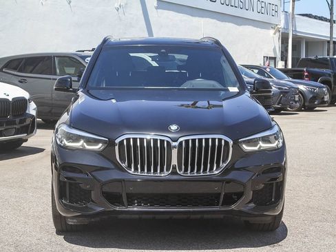 Used 2023 BMW X5 sDrive40i w/ M Sport Package RWD image 2