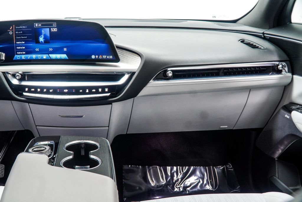 Used 2024 Cadillac Lyriq Sport RWD image 19
