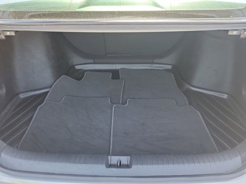 Used 2025 Honda Accord Sport image 13