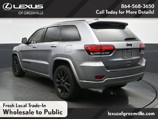 Used 2020 Jeep Grand Cherokee Altitude RWD image 2