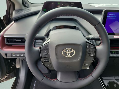 New 2026 Toyota Prius Plug-In Hybrid FWD image 13