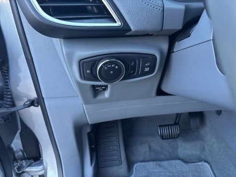 Used 2020 Lincoln Nautilus Reserve image 22