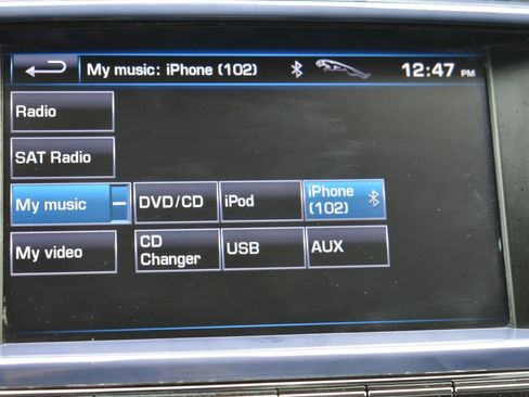 Used 2013 Jaguar XJ image 31