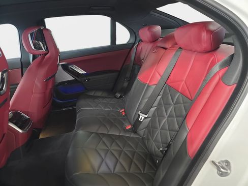Certified 2025 BMW 740i w/ Premium Package RWD image 12