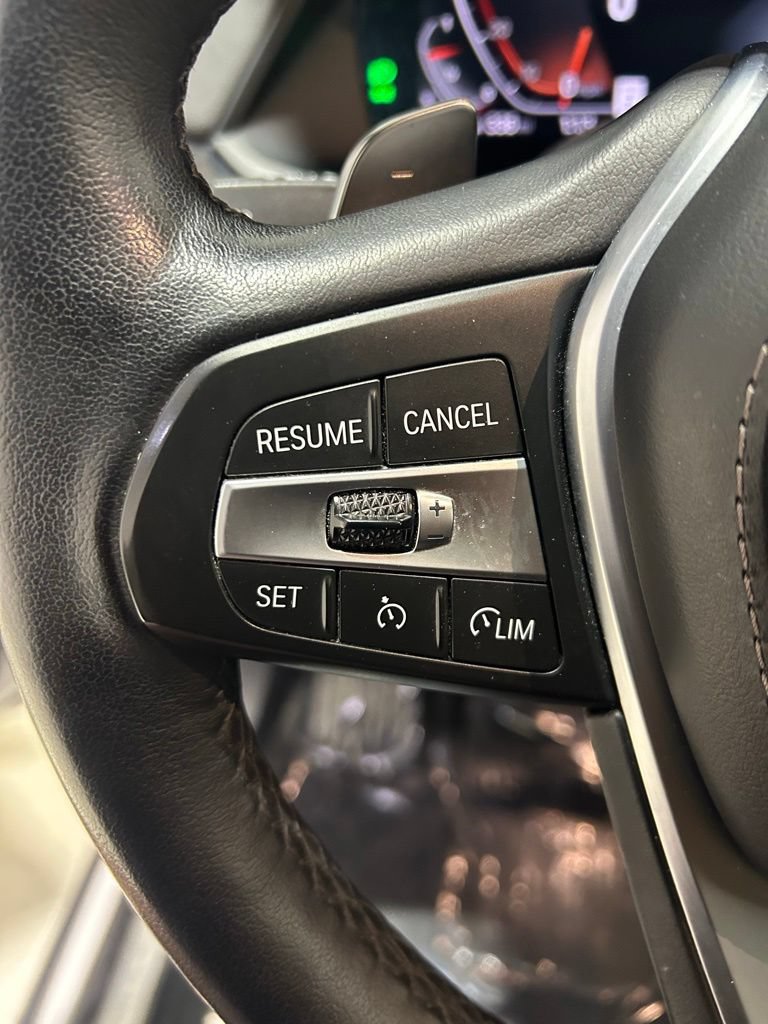 Used 2023 BMW X5 xDrive40i AWD/4WD image 17