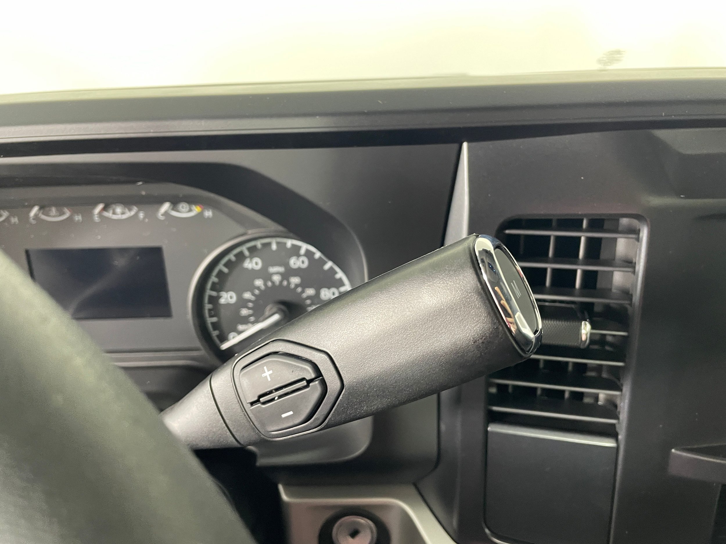 New 2027 Ford F250 XLT w/ FX4 Off-Road Package AWD/4WD image 9
