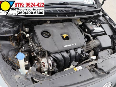 Used 2017 Kia Forte LX FWD image 18