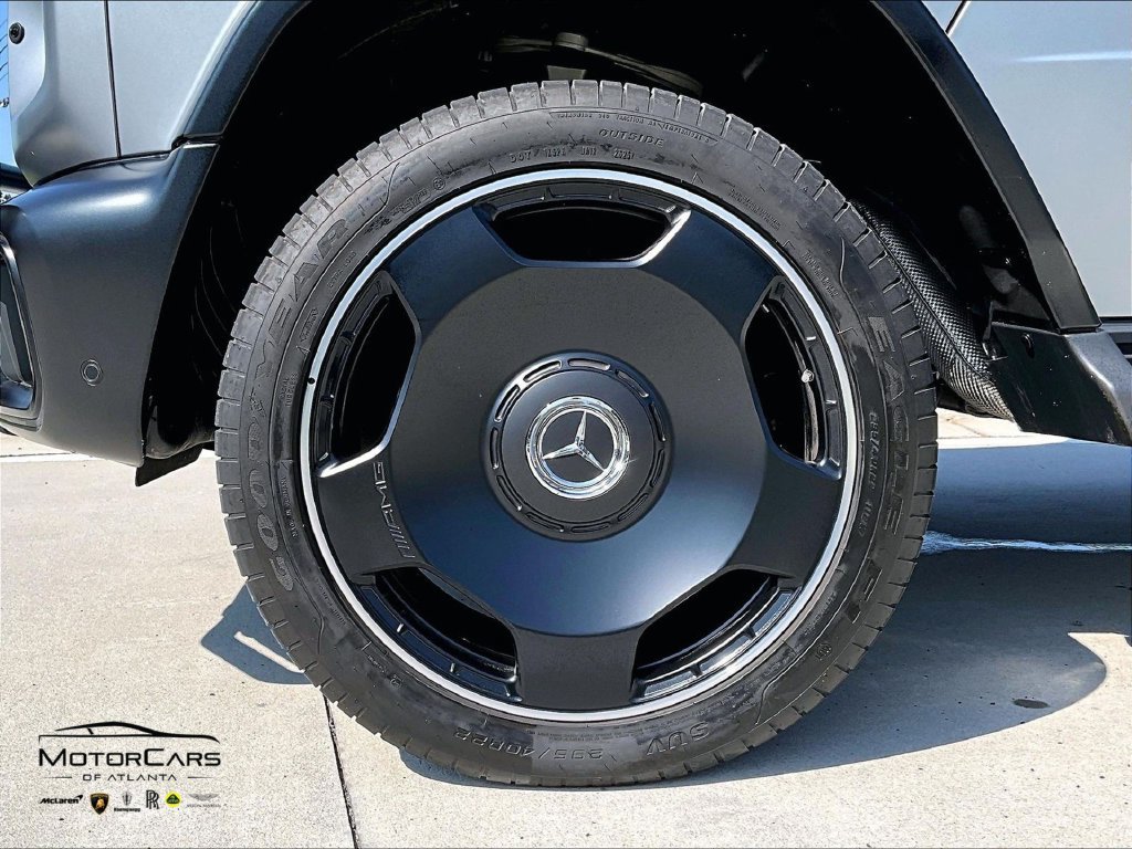 Used 2025 Mercedes-Benz G 63 AMG 4MATIC image 9