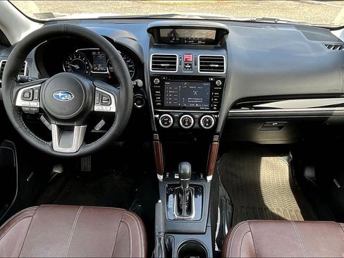 Used 2018 Subaru Forester 2.5i Touring AWD/4WD image 15