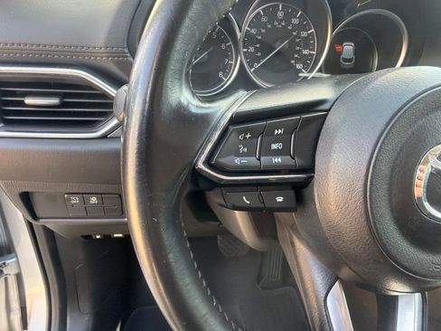 Used 2018 MAZDA CX-5 Touring FWD image 19