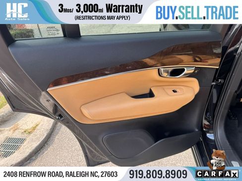 Used 2016 Volvo XC90 T6 Momentum w/ Momentum Plus Package AWD/4WD image 16