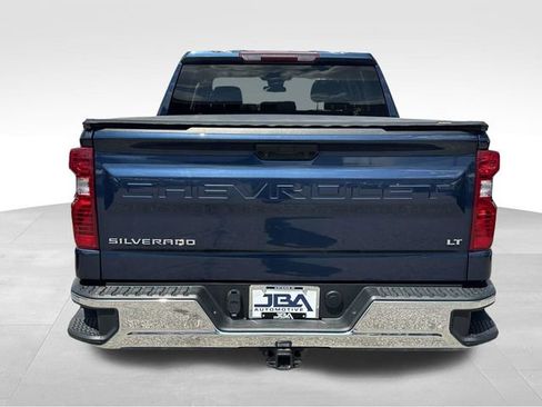 Used 2022 Chevrolet Silverado 1500 LT AWD/4WD image 24