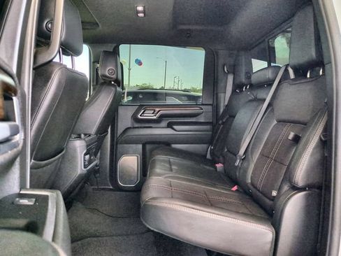 Used 2025 Chevrolet Silverado 3500 High Country w/ High Country Premium Package AWD/4WD image 30