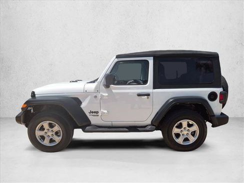 Used 2021 Jeep Wrangler Sport AWD/4WD image 9