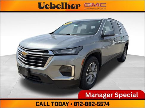 Used 2023 Chevrolet Traverse LT AWD/4WD image 17