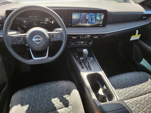 New 2026 Nissan Kicks SV image 2