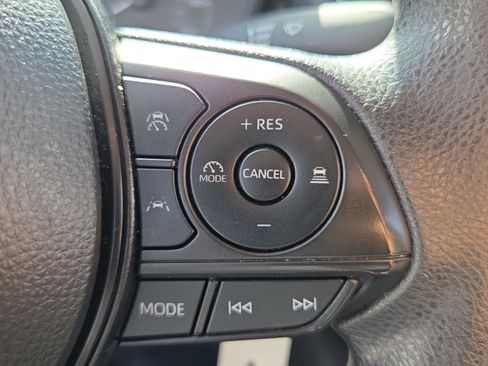 Used 2024 Toyota Corolla LE FWD image 24