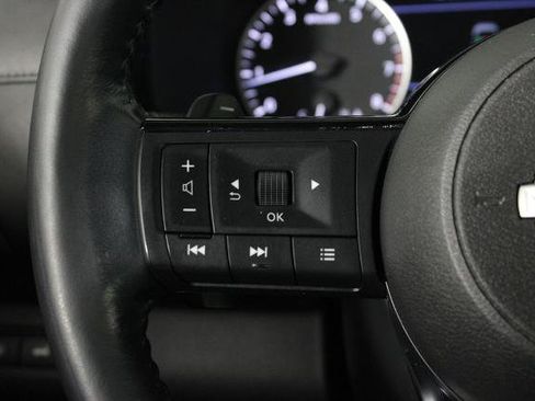 Certified 2022 Nissan Pathfinder SL FWD image 28