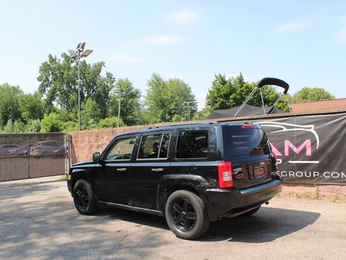 Used 2007 Jeep Patriot Sport FWD image 3