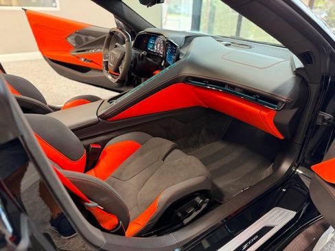 Used 2025 Chevrolet Corvette Z06 w/ Z07 Performance Package RWD image 40
