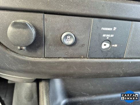 Certified 2024 Chevrolet Express 2500 w/ Driver Convenience Package image 22