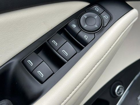 Certified 2023 Buick Enclave Premium w/ Experience Buick Package image 19