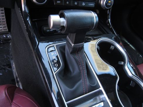 Used 2022 Kia Stinger GT-Line w/ Sun & Sound Package RWD image 20