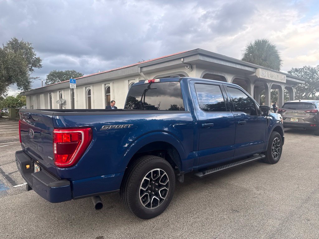 Used 2022 Ford F150 XLT w/ Equipment Group 302A High RWD image 3