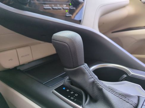 Used 2023 Toyota Camry LE FWD image 12