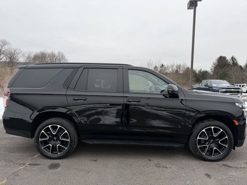 Used 2022 Chevrolet Tahoe RST w/ Sport Performance Package image 9