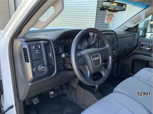 Used 2018 GMC Sierra 2500 4x4 Crew Cab w/ Sierra Convenience Package image 26