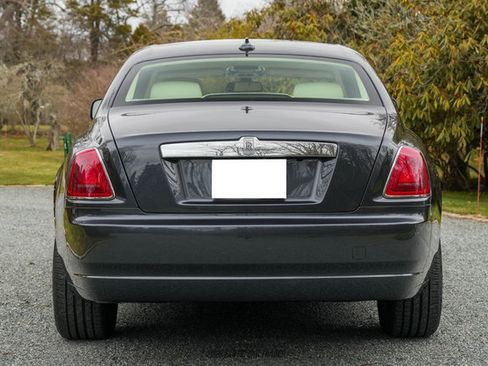 Used 2011 Rolls-Royce Ghost image 7