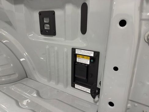 New 2026 Ford F350 XLT image 40