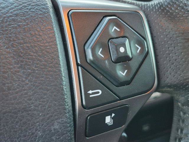Used 2019 Toyota Tacoma SR5 RWD image 12