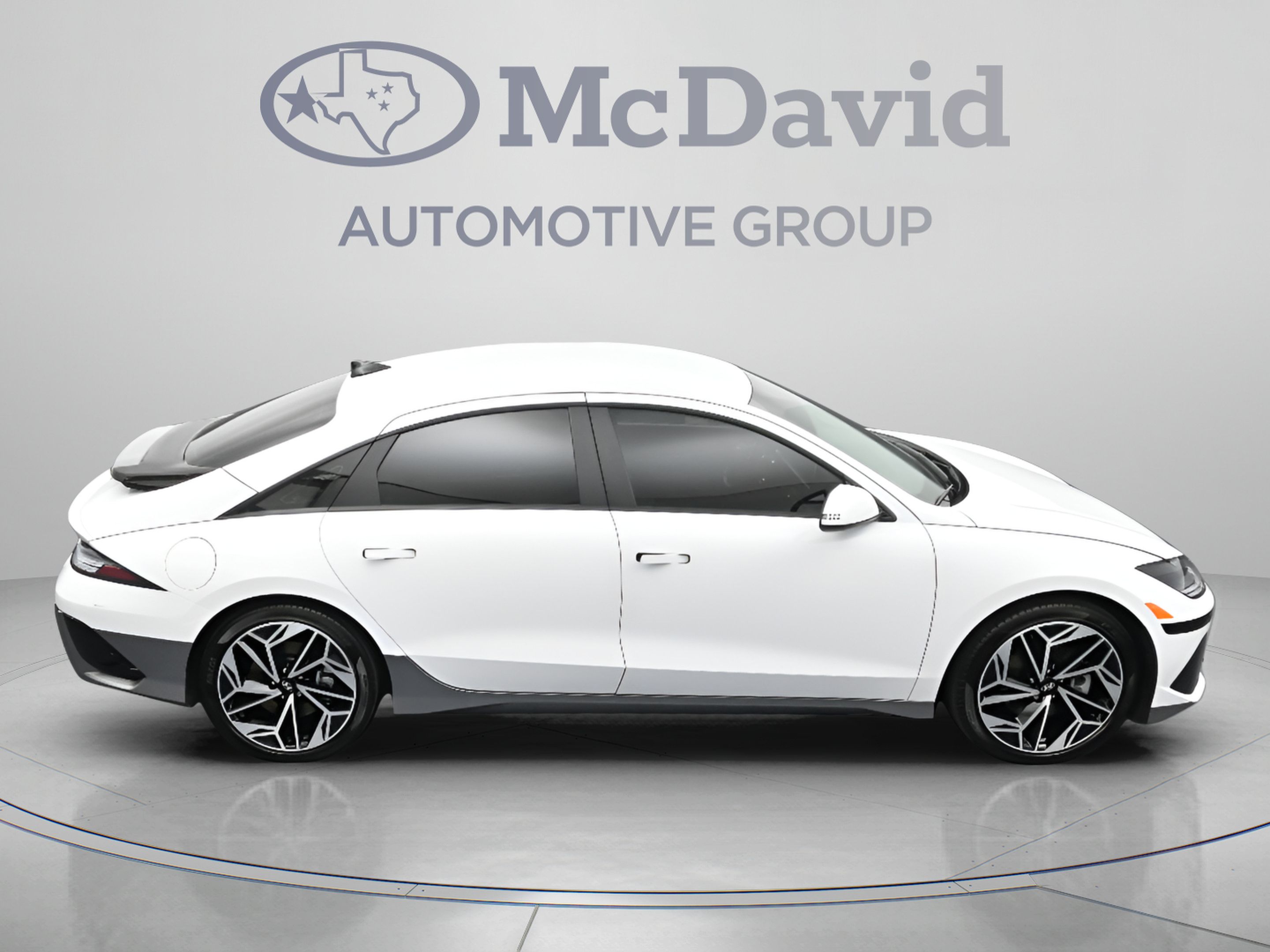Used 2025 Hyundai Ioniq 6 SEL RWD image 39