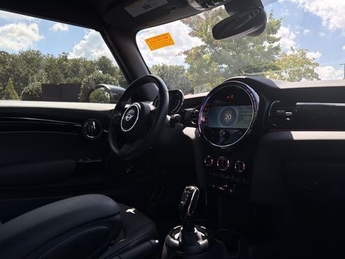 Used 2024 MINI Cooper Convertible FWD image 6