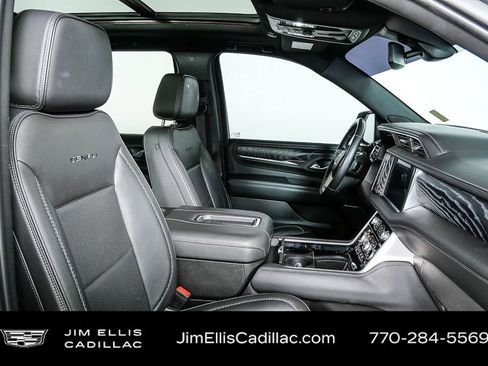 Used 2022 GMC Yukon Denali image 24